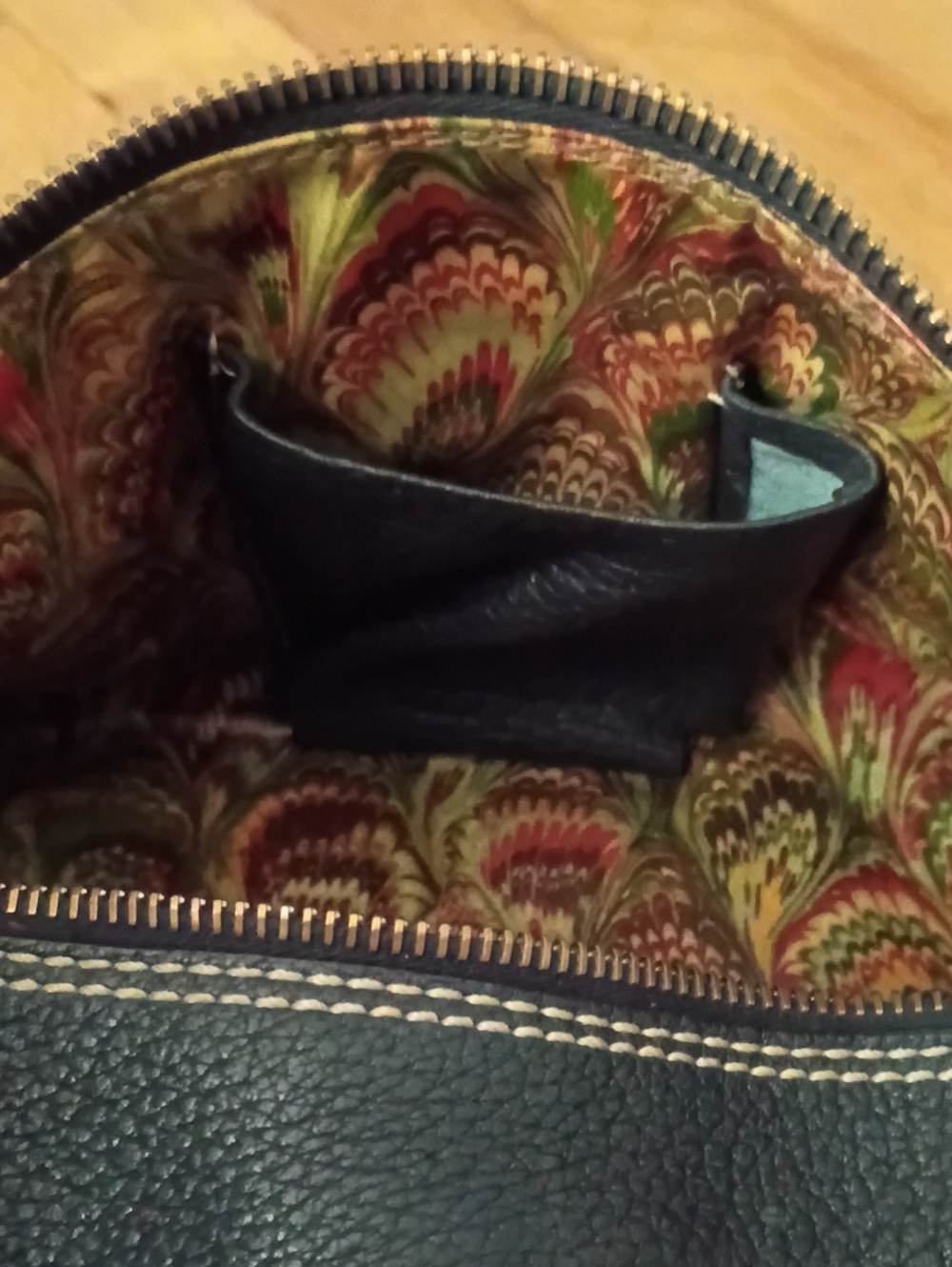 Dooney And Bourke Pebble Grain Barrel Bag - Picture 8 of 10